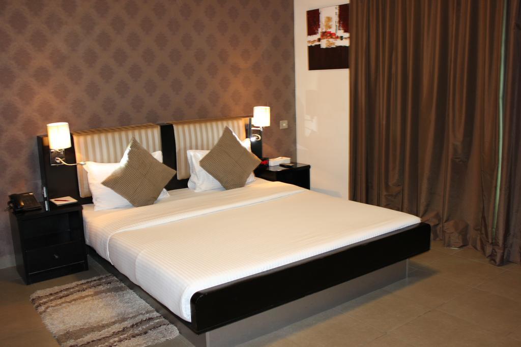 Royal Ascot Hotel Apartment - Kirklees 2 Dubai Luaran gambar