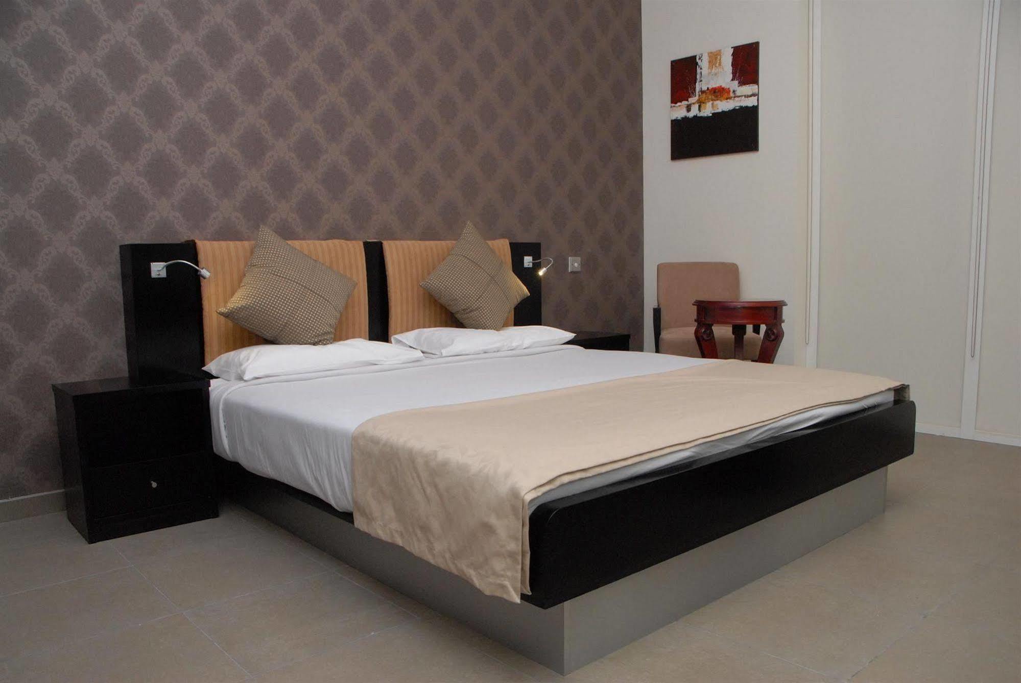 Royal Ascot Hotel Apartment - Kirklees 2 Dubai Luaran gambar